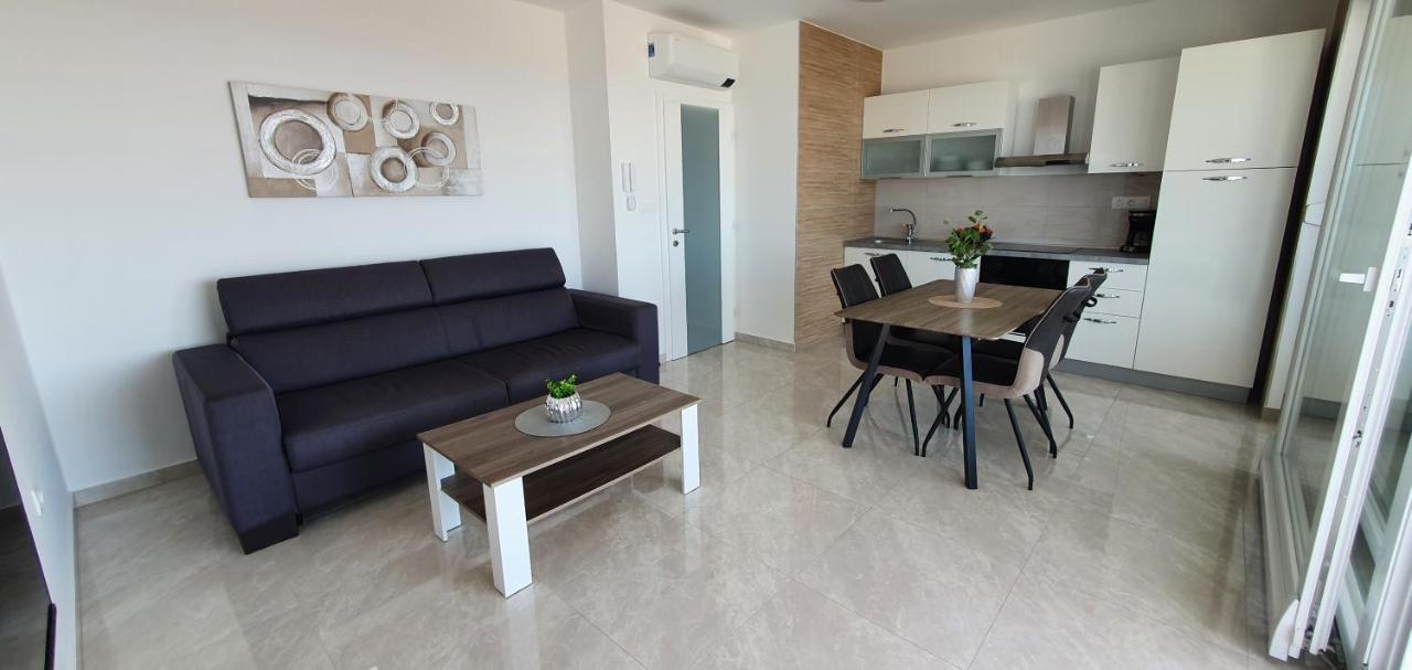 Seahorse Luxury Apartment With Pool And Sea View Novalja Dış mekan fotoğraf